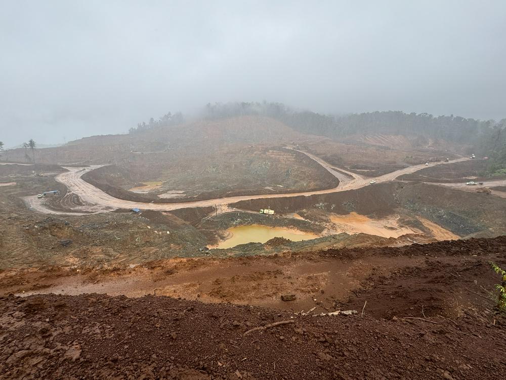 印尼河上淘金哪里有(印尼哪个岛的金矿最多)